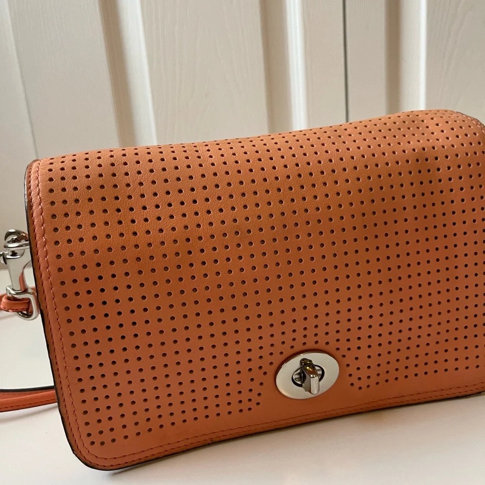 Coach‎ Bag - Picture 2 of 16